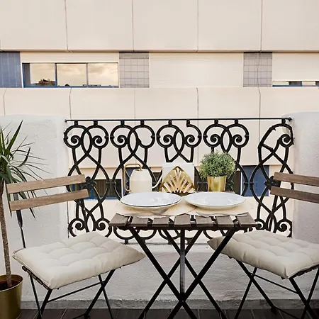 Romantic Gem With 2 Terraces In Alcântara Apartamento *