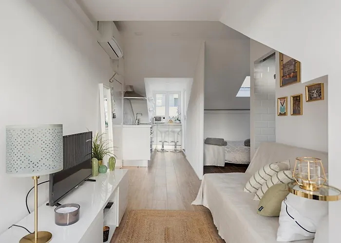 Romantic Gem With 2 Terraces In Alcantara Лиссабон