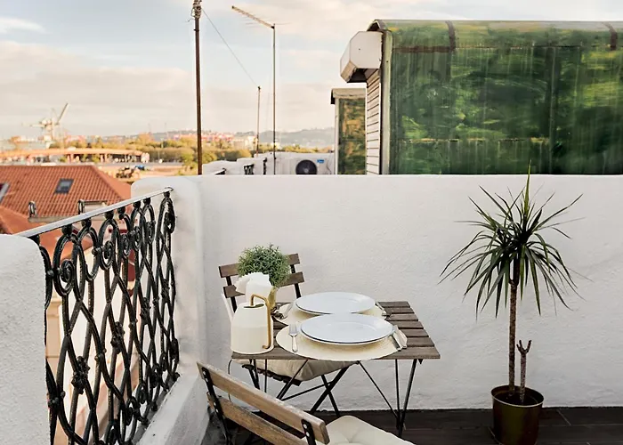 Апартаменты Romantic Gem With 2 Terraces In Alcantara